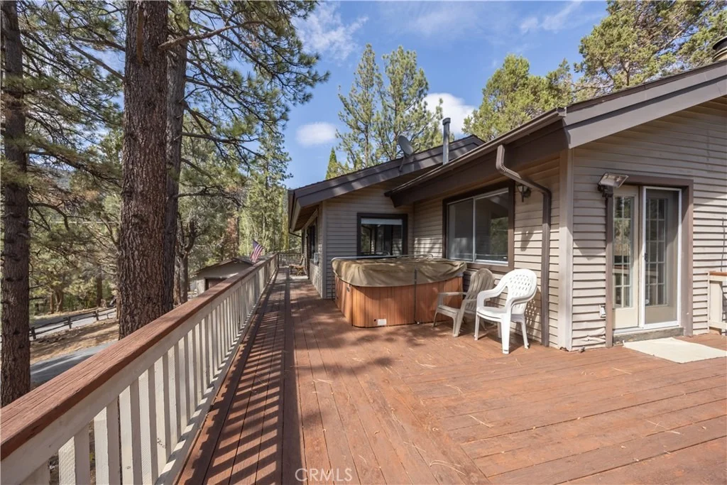 Photo of 1068 Lookout Mountain Road