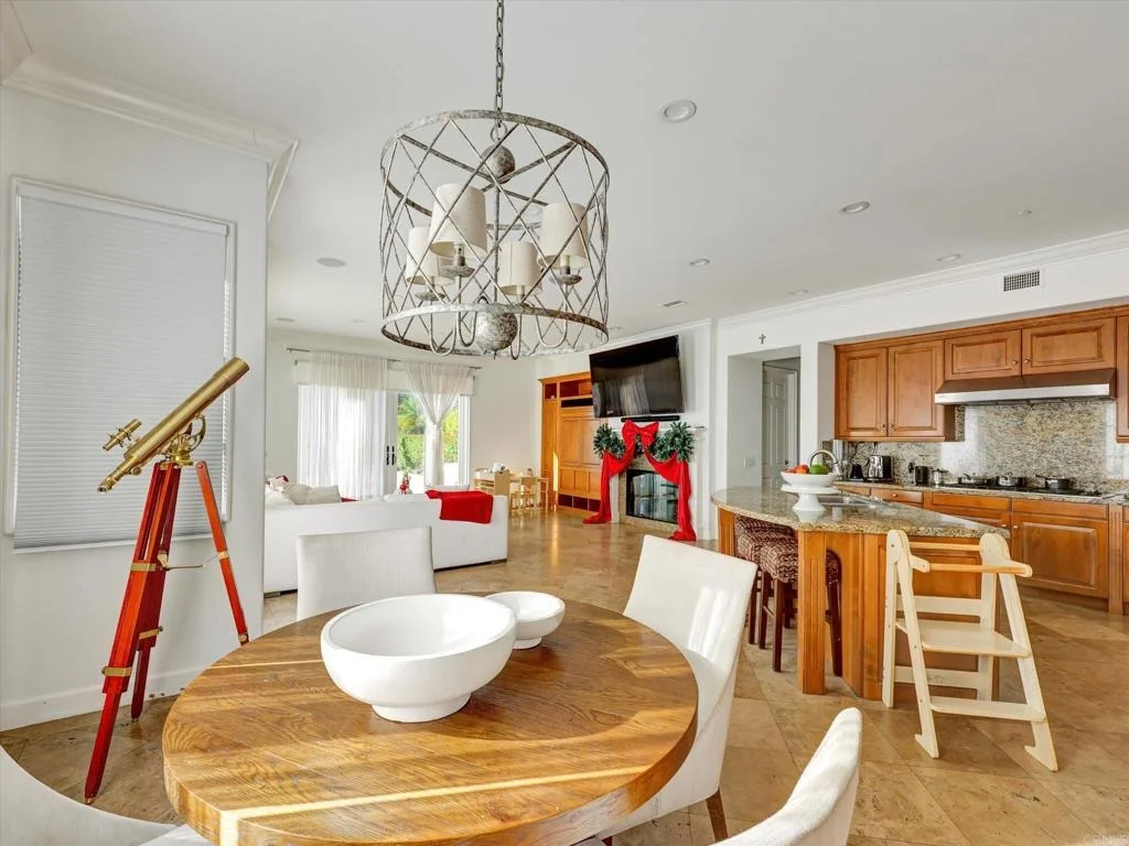 Photo of 17839 La Amapola