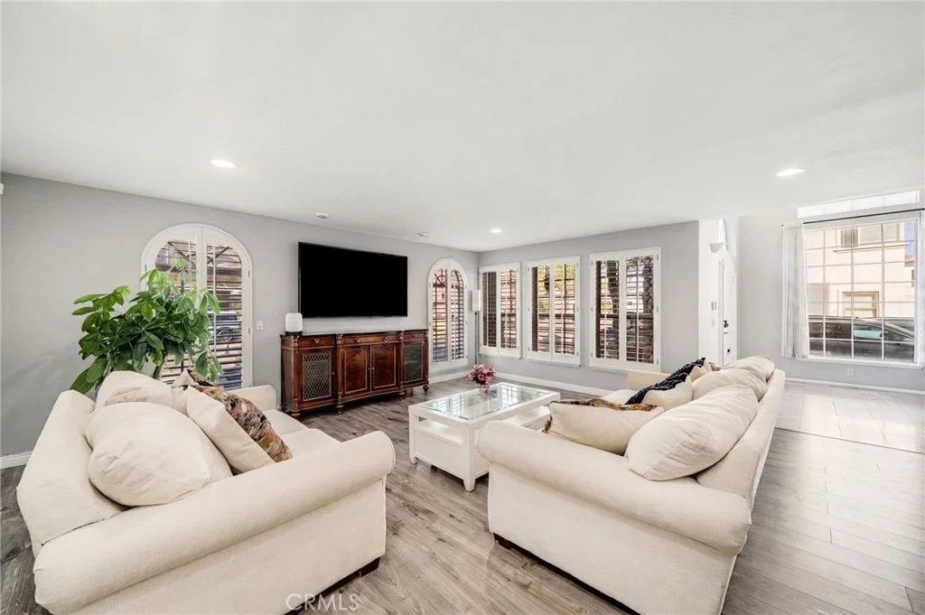 Photo of 6020 Ocean Boulevard
