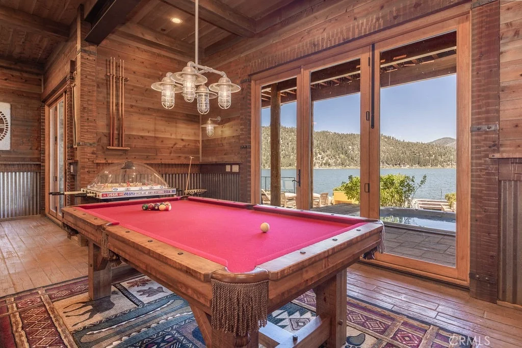 Photo of 659 Cove Drive