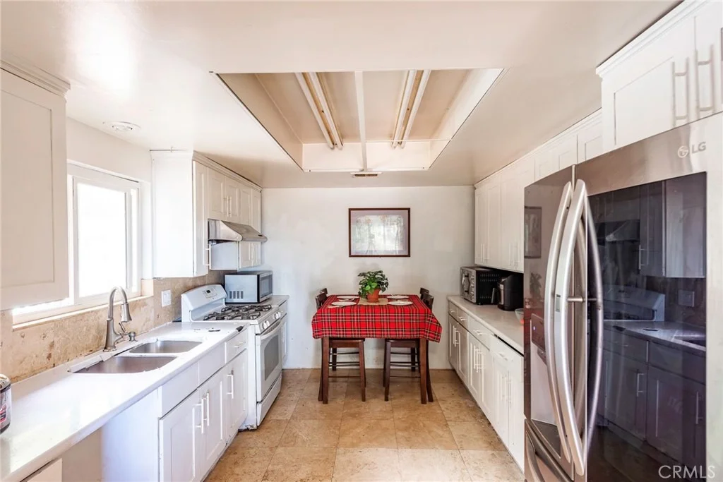 Photo of 1245 Oakhaven Road
