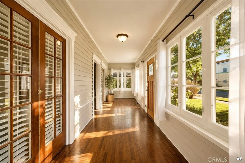 Photo of 3364 Cedar