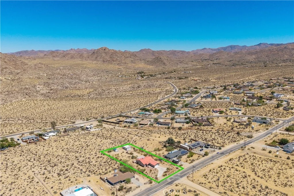 Photo of 7381 Sunset Road