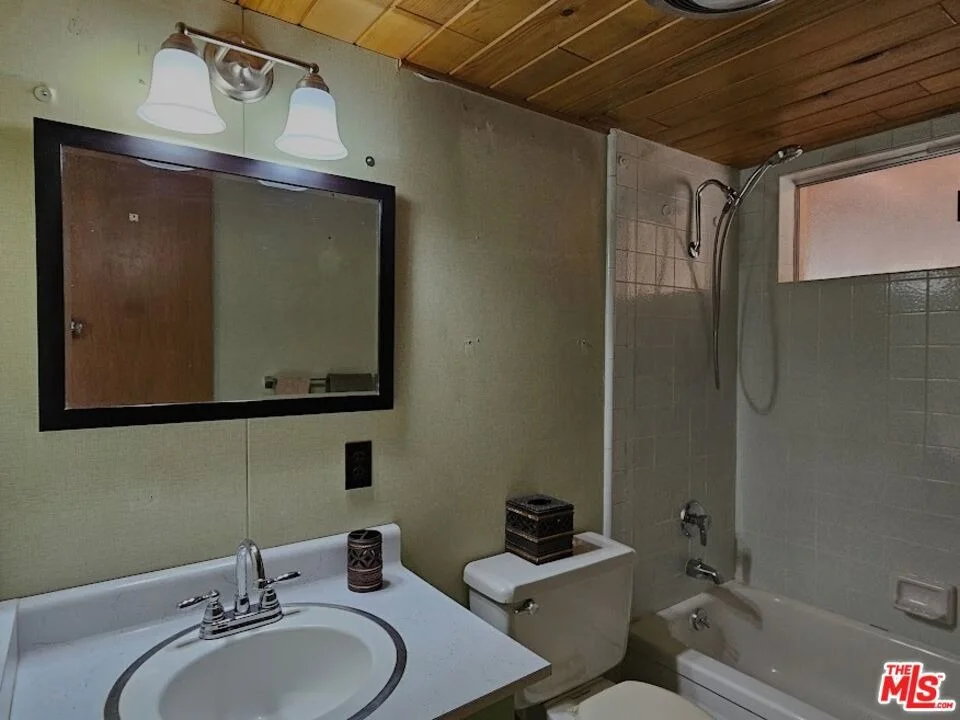 Photo of 845 Moreno Lane