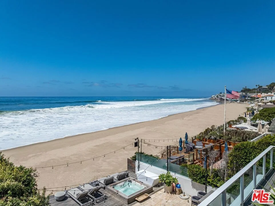Photo of 23812 Malibu Road