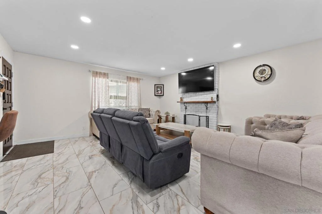 Photo of 1434 Coker Way