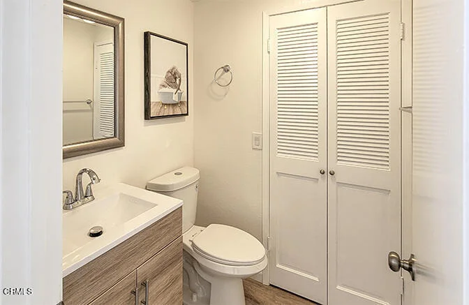 Photo of 2977 Harbor Boulevard