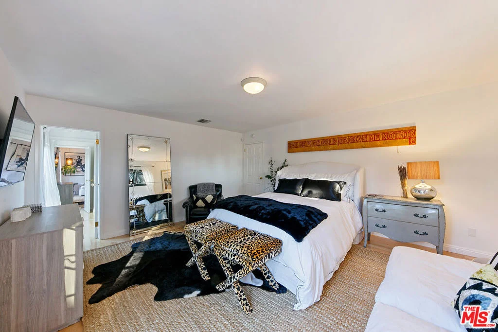 Photo of 6120 Cavalleri Road