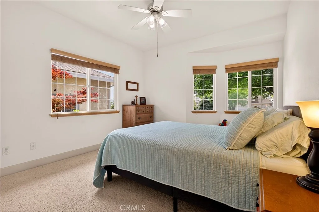 Photo of 3560 Lonnie