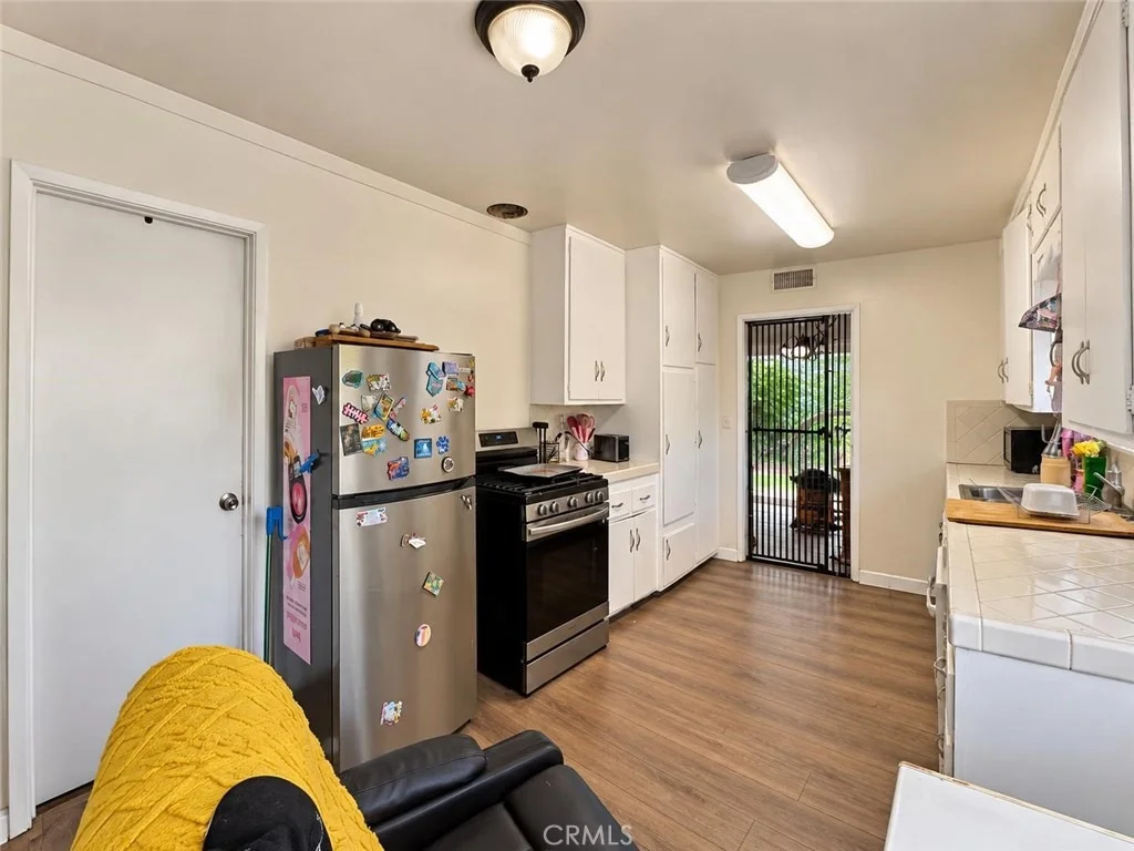 Photo of 9341 Skylark Boulevard