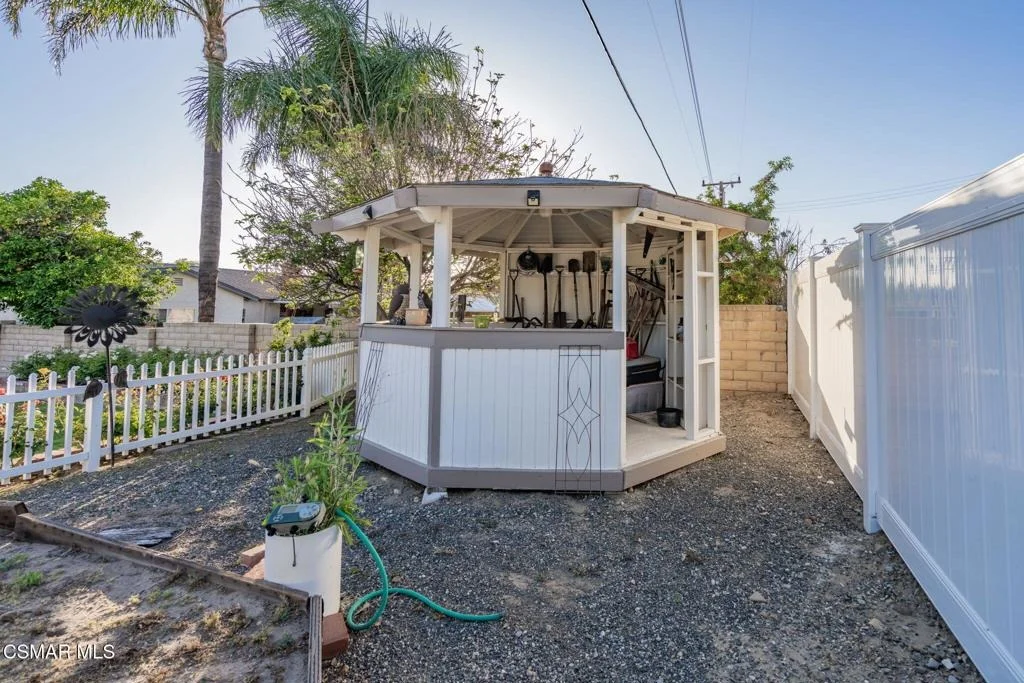 Photo of 2858 Kadota Street