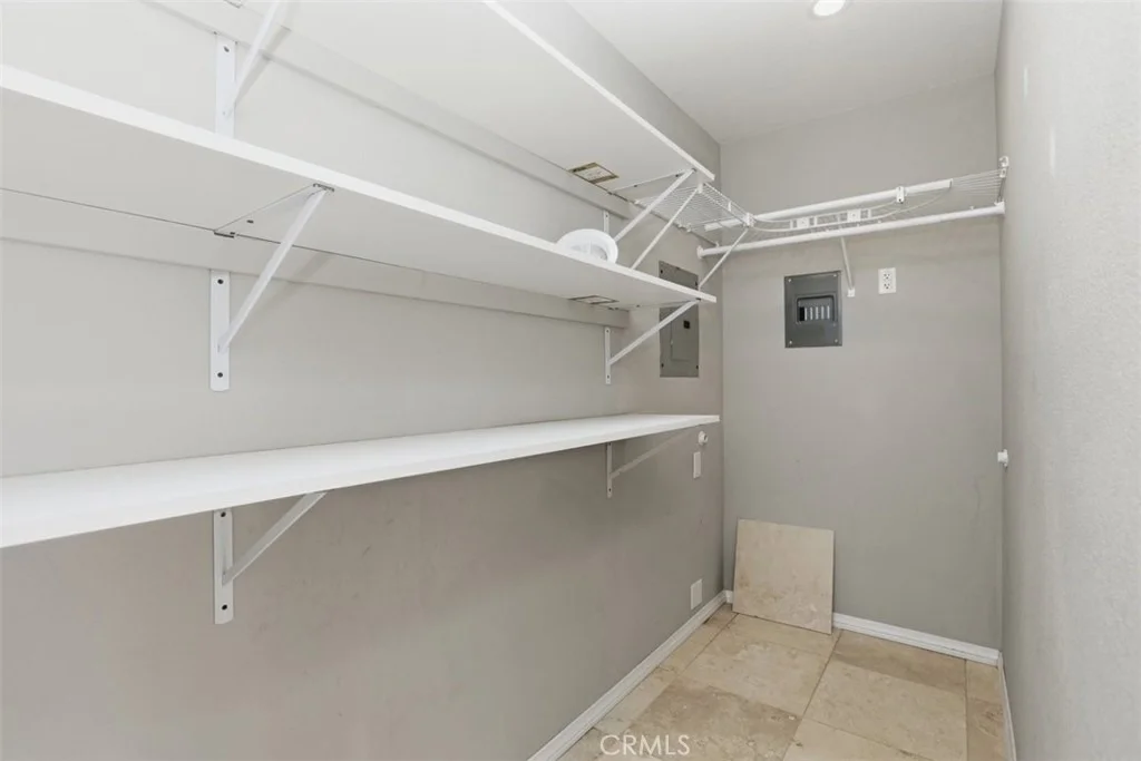 Photo of 33634 Howard