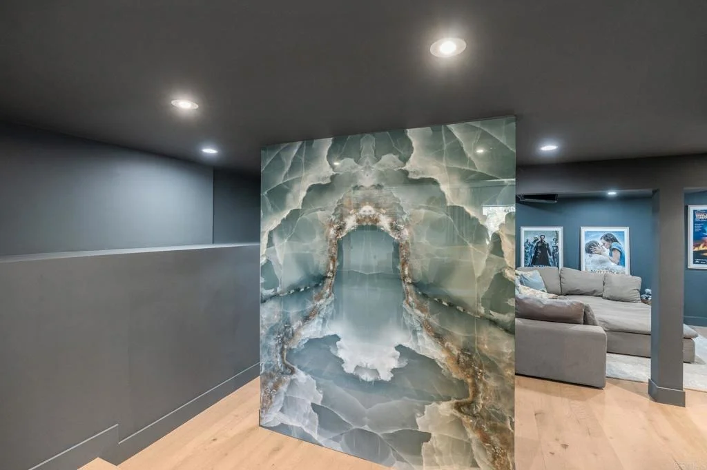 Photo of 765 Val Sereno Drive