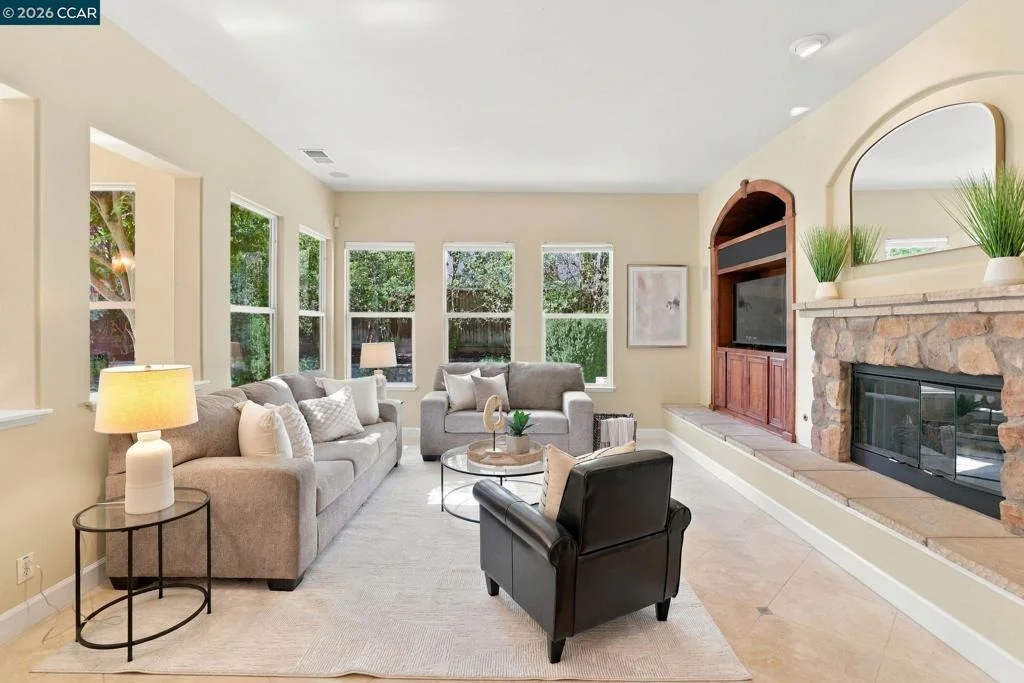 Photo of 4035 Lilac Ridge Rd