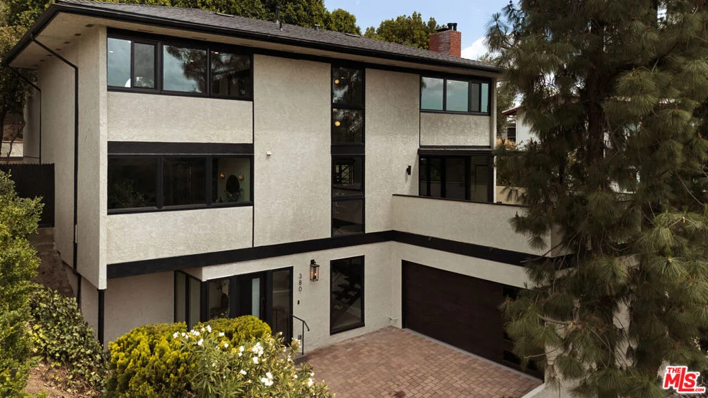 Photo of 380 Cherry Drive