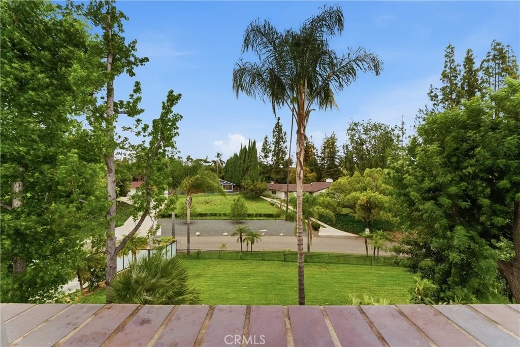 Photo of 520 W Hermosa