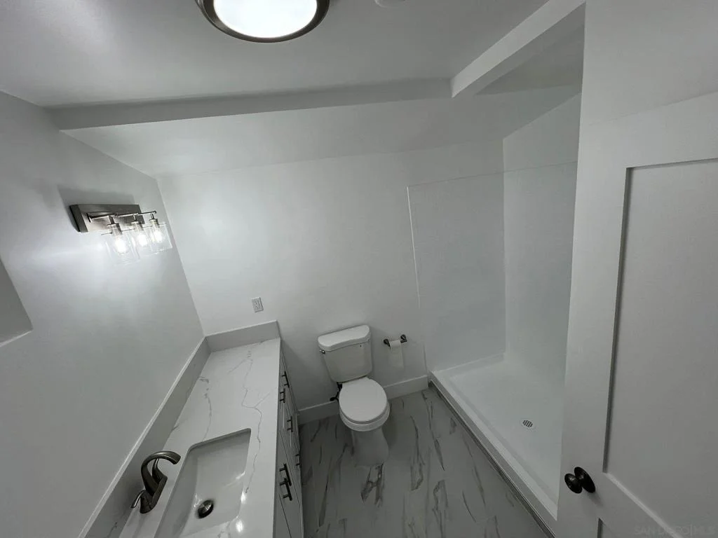 Photo of 1373 Lawana