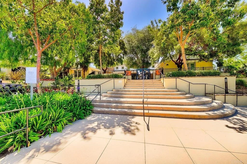 Photo of 2669 Paradise Road