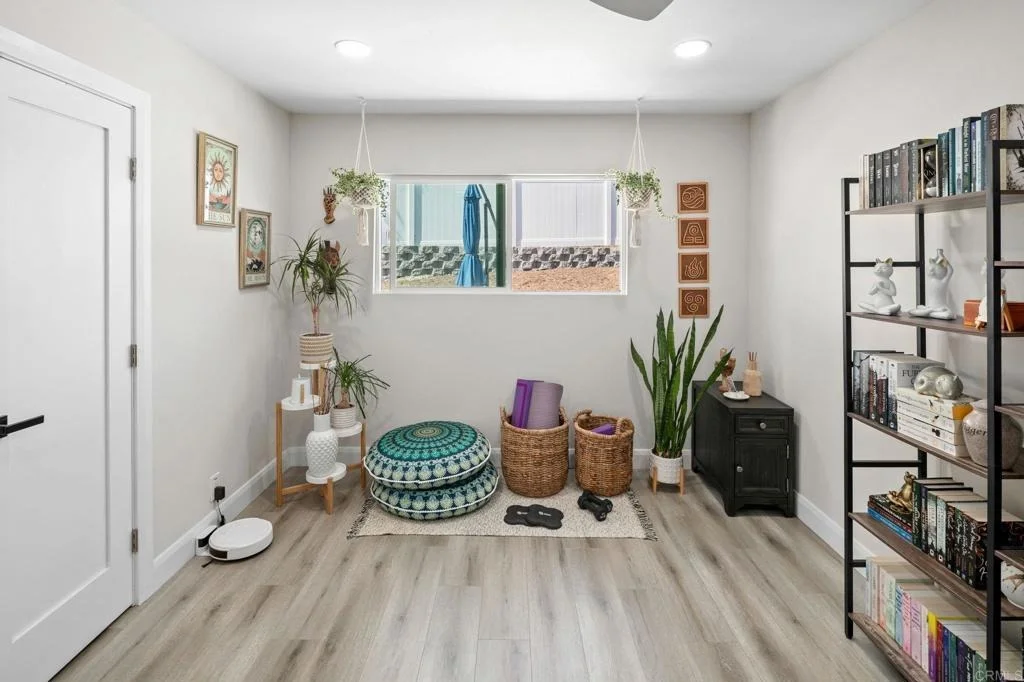 Photo of 527 Mynah Place