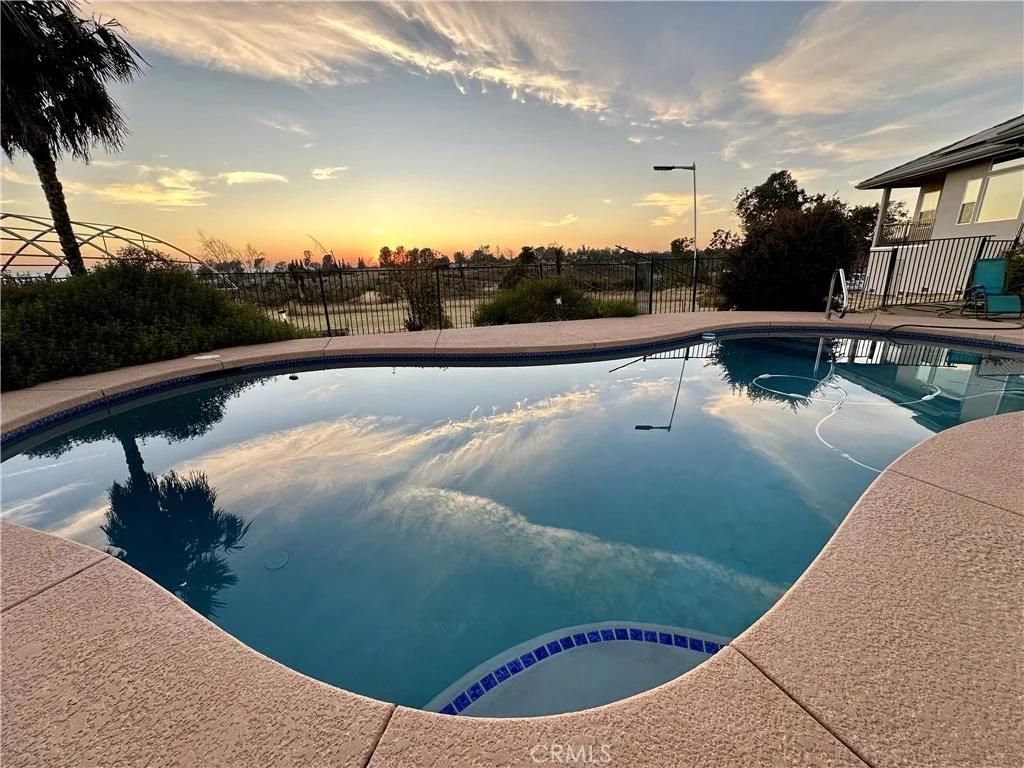Photo of 4620 Sandpiper
