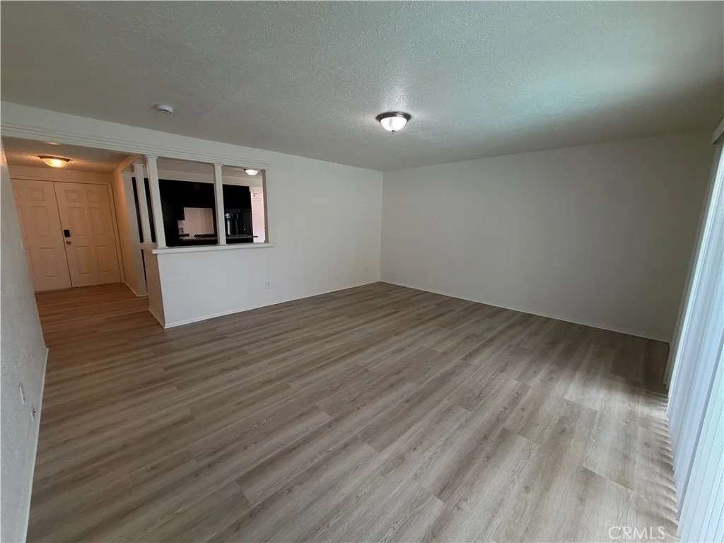 Photo of 10961 Endicott Drive