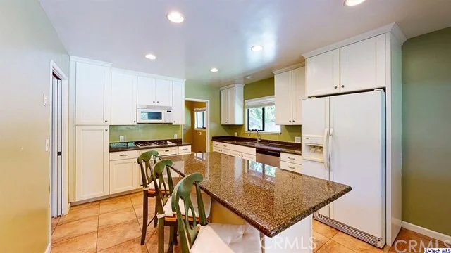 Photo of 1931 Glencoe Way