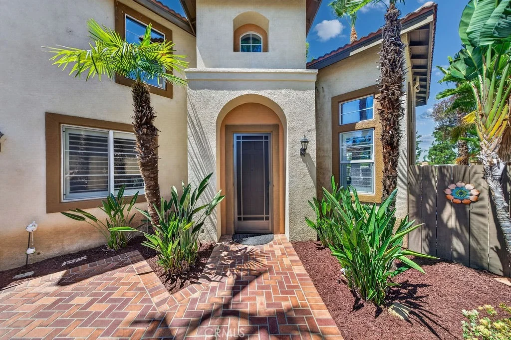 Photo of 43683 Altamura Court
