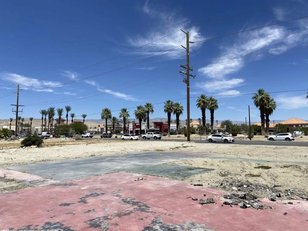 Photo of 32201 Date Palm Drive