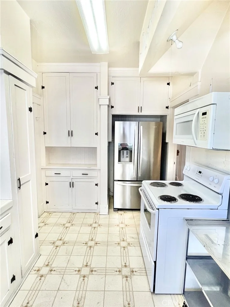 Photo of 301 Catalina