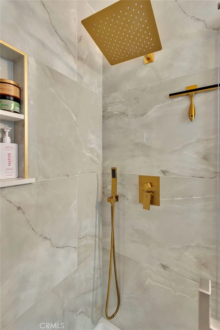Photo of 8038 Begonia Road