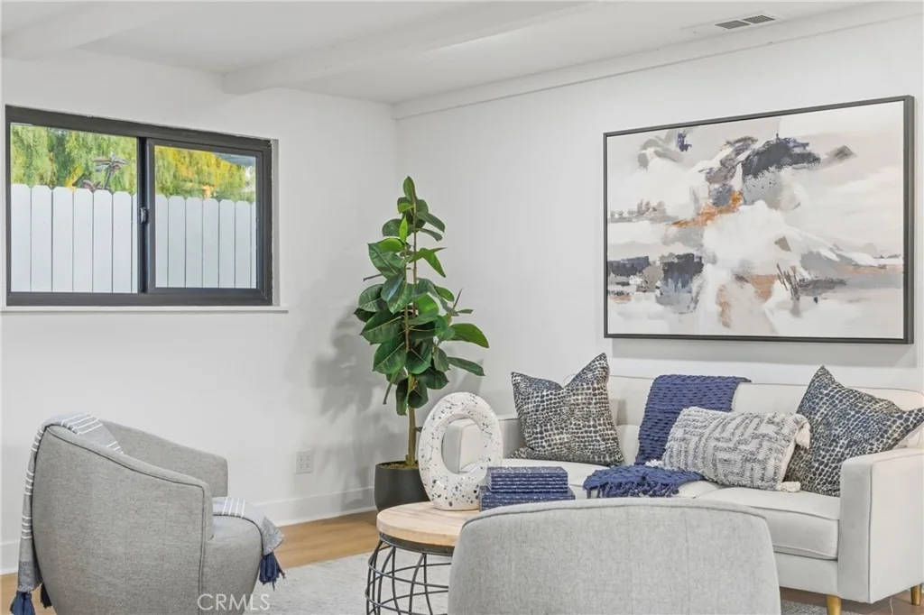 Photo of 212 Avenida Sierra