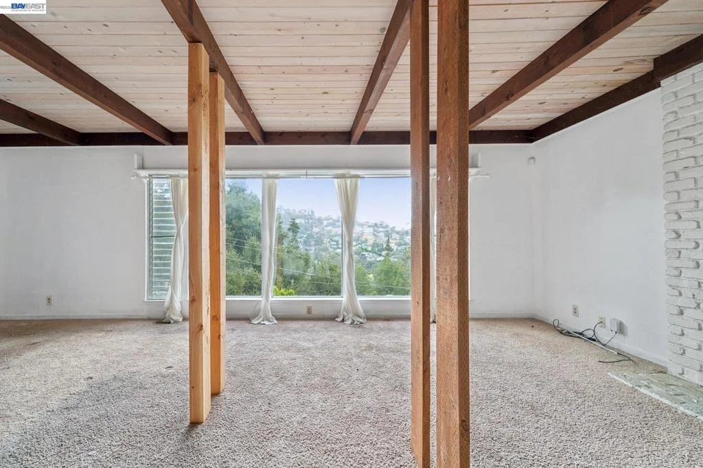 Photo of 6151 Valley View Rd
