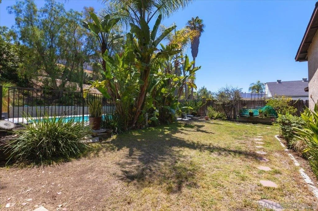 Photo of 2337 Fallingleaf
