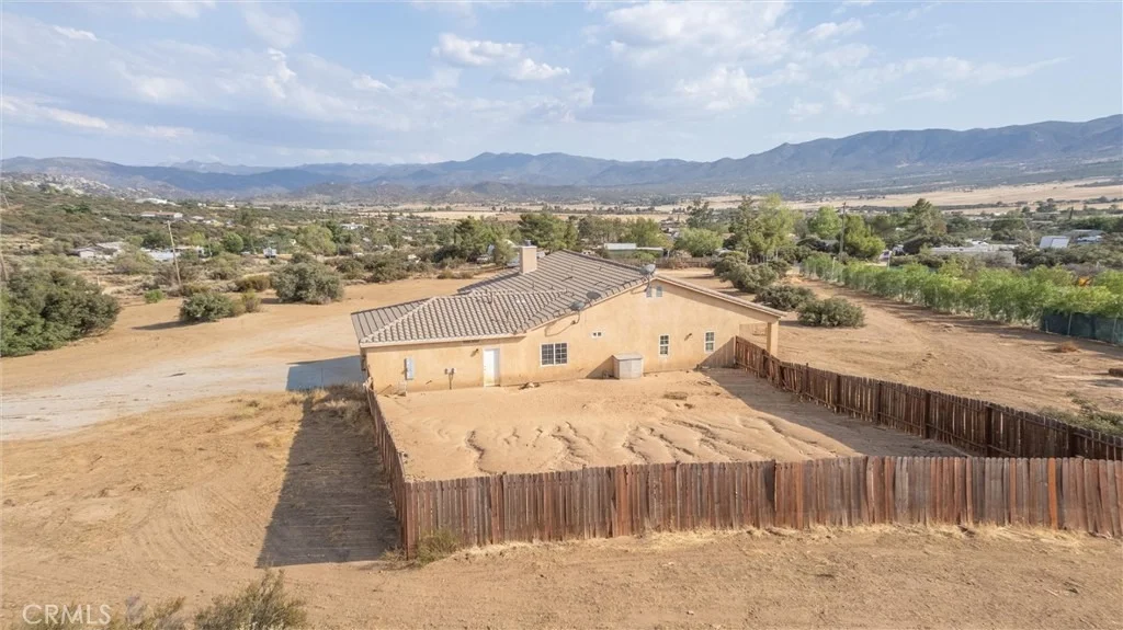 Photo of 59340 Roger Lane