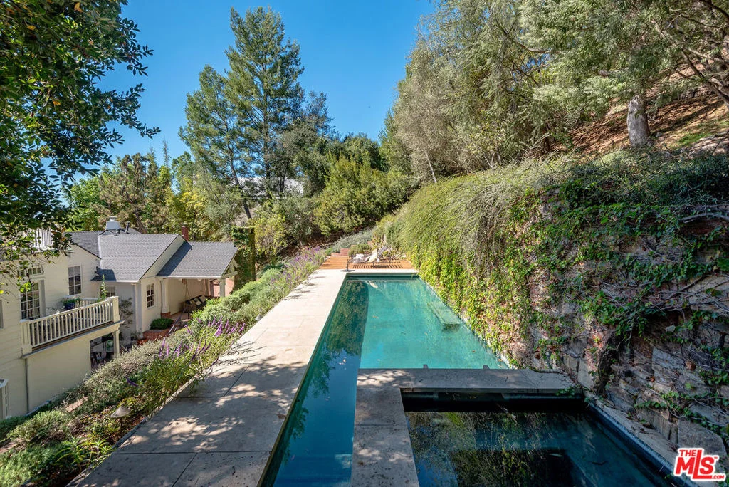Photo of 9305 Hazen Drive