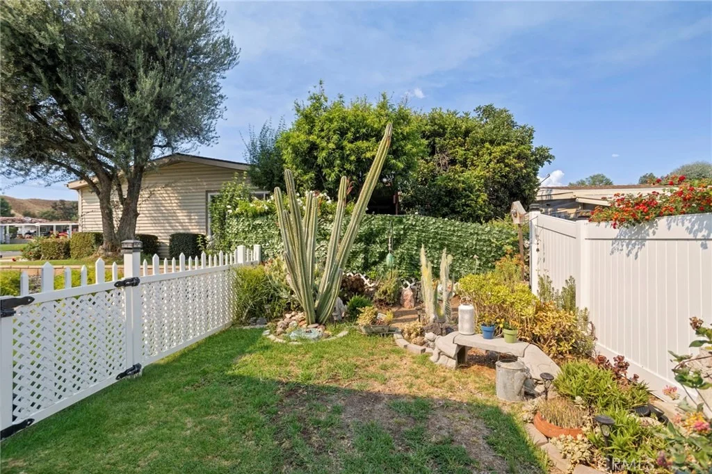 Photo of 9640 Sharondale