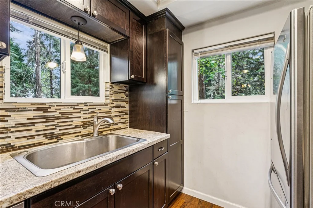 Photo of 355 Hartman Circle