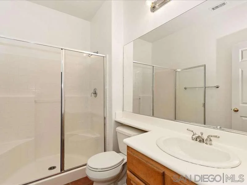 Photo of 1586 Silver Cup CT