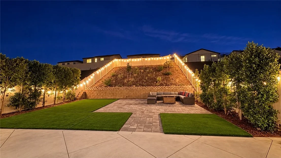Photo of 4646 Florence
