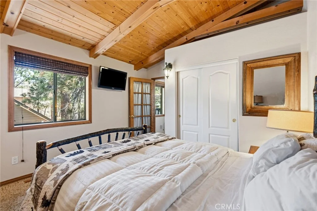 Photo of 1584 Wolf Road
