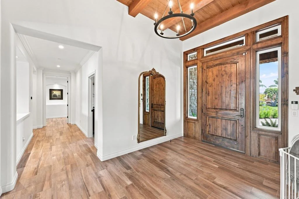 Photo of 31463 Lake Vista Circle