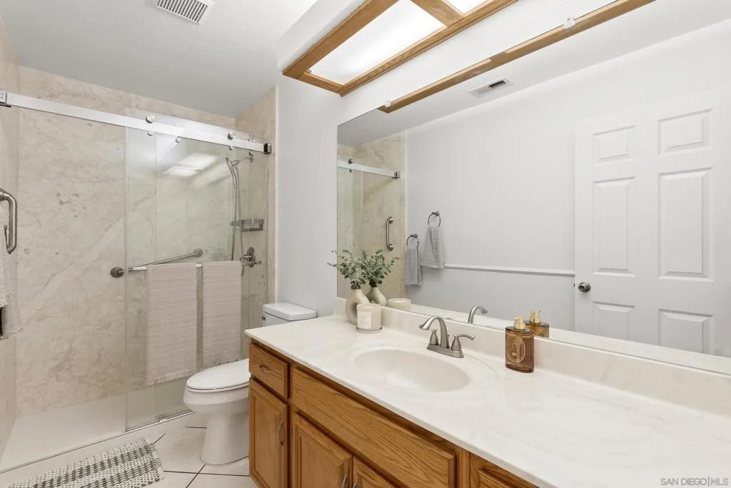 Photo of 817 Davis
