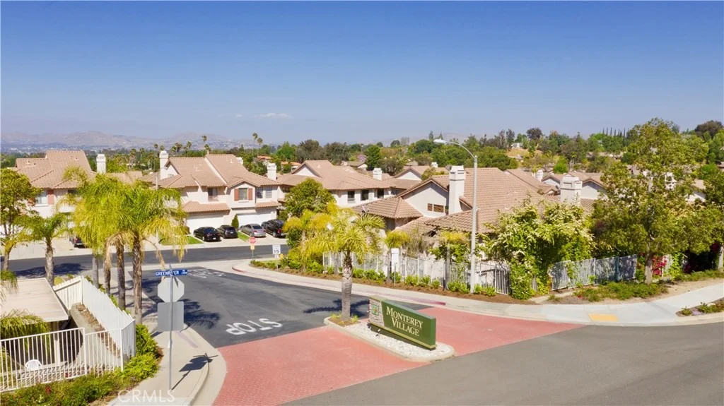 Photo of 2061 San Antonio Drive