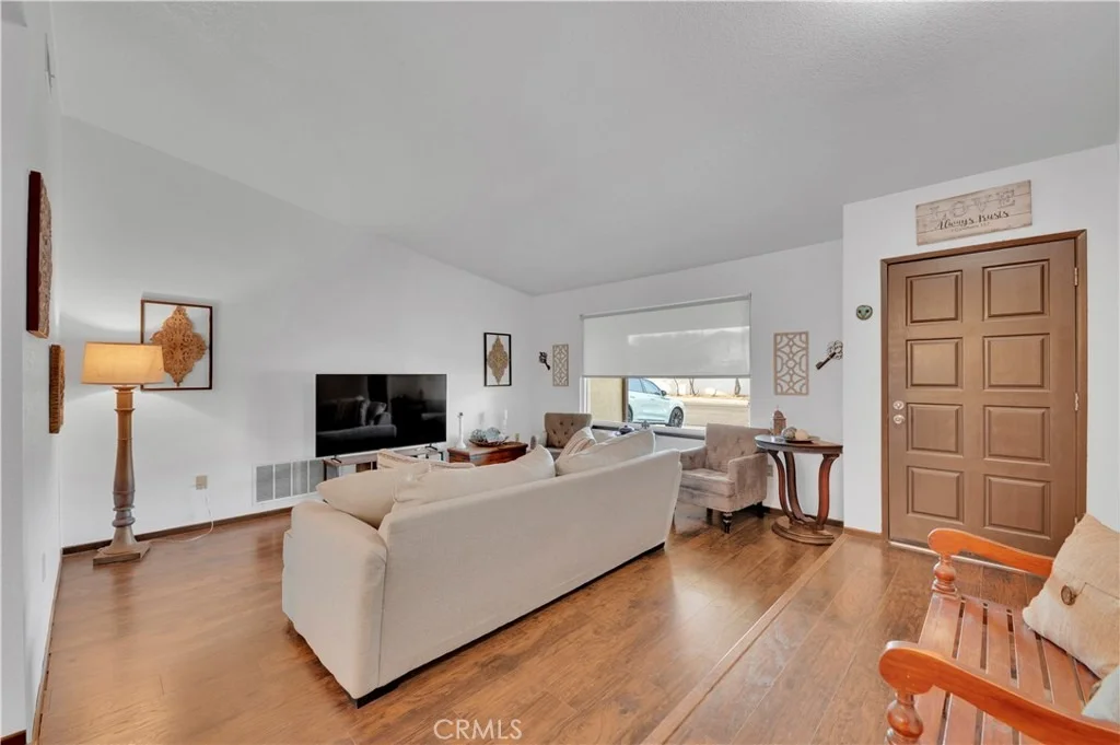 Photo of 41777 Lomas