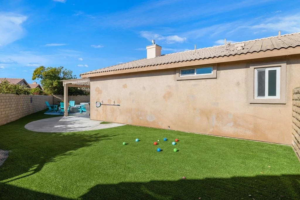 Photo of 49771 Lincoln Drive