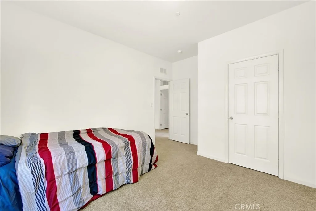 Photo of 7455 HUMBOLDT