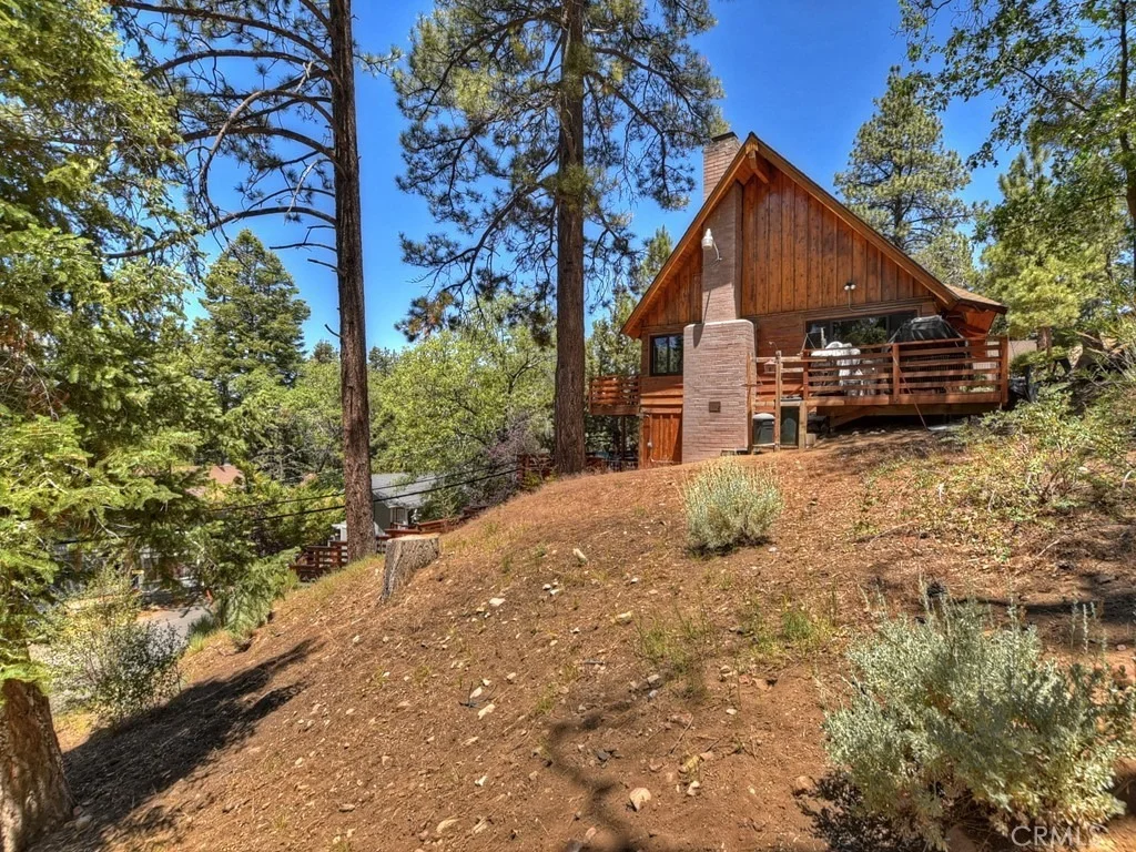 Photo of 43218 Sunset Drive