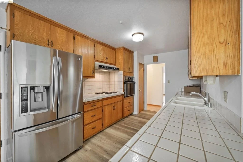 Photo of 4054 Milton Ave