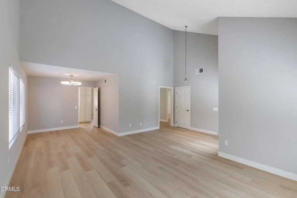 Photo of 6131 Fremont Circle