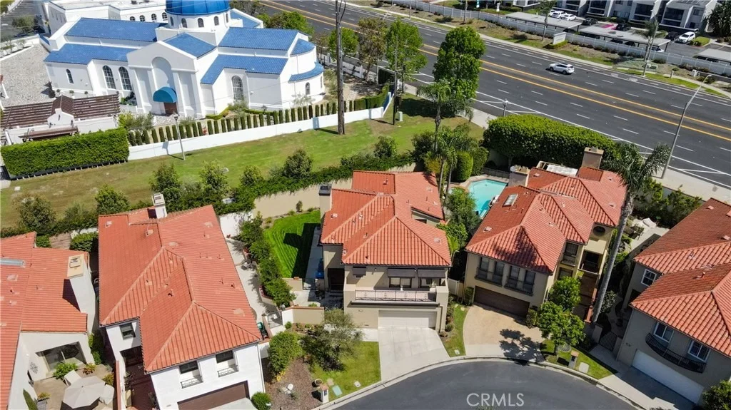 Photo of 5755 Avenida Estoril
